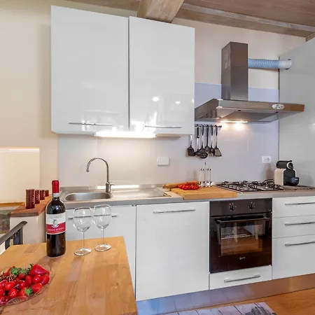Apartment Cozy Trekking La Via Degli Dei - Happy